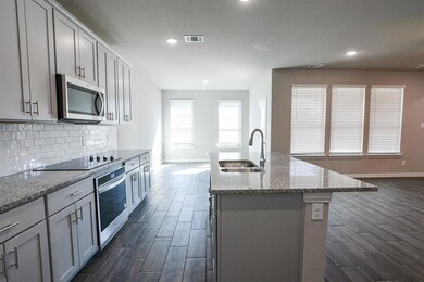 409 Rose Ave, Cleburne, TX 76028 - photo 4