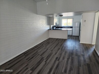 4301 N 24th St unit 2, Phoenix, AZ 85016 - photo 2