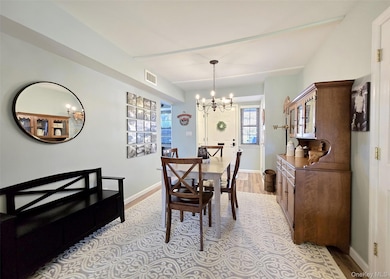 324 Mariners Way, Copiague, NY 11726 - photo 3