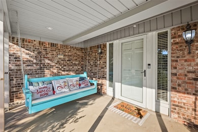 2908 Steve Dr, Hurst, TX 76054 - photo 2