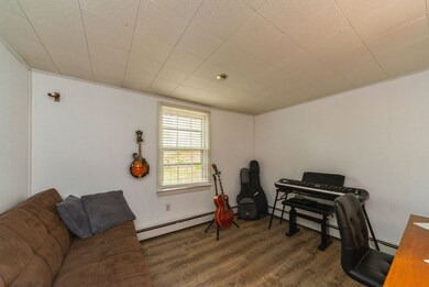 10 Janebar Cir, Framingham, MA 01701 - photo 5