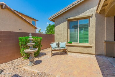 556 W Sweet Shrub Ave, San Tan Valley, AZ 85140 - photo 4