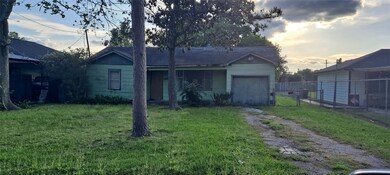 5713 Los Angeles St, Houston, TX 77026 - photo 5