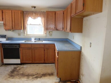 65 Old Farm Rd, South Portland, ME 04106 - photo 6