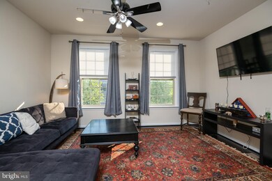 8153 Hollow Ct, Severn, MD 21144 - photo 4