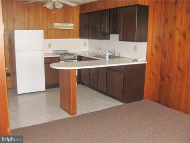 116 S 6th St unit 1, Perkasie, PA 18944 - photo 3