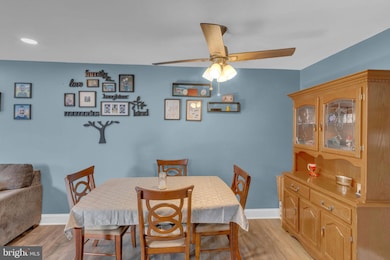 1402 Hemlock Place, Philadelphia, PA 19116 - photo 6