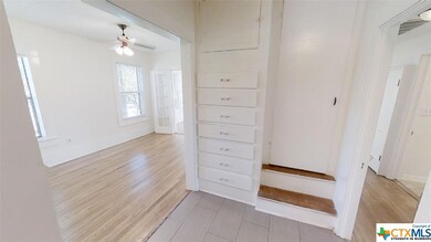 222 W Holland St, San Marcos, TX 78666 - photo 7