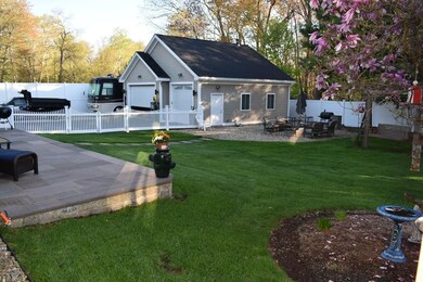 24 Causeway St, Hudson, MA 01749 - photo 2