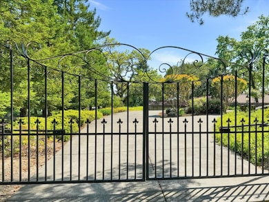 Residents gated driveway is separate from vineyard/barn driveway.