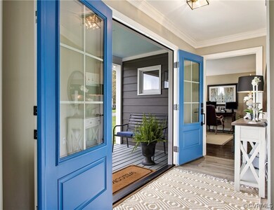 THIS URBAN FARMHOUSE IS WARM & INVITING - IT'S OH,