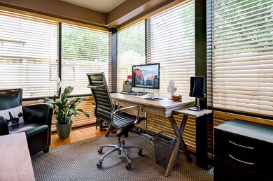 Sunroom, Office