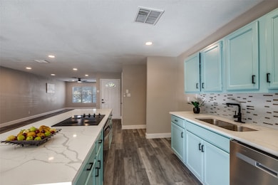 5216 Alpha Dr, the Colony, TX 75056 - photo 4