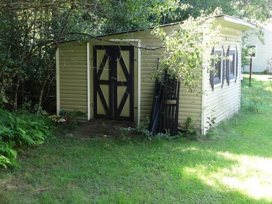 8 Cinnamon Dr, Winchester, NH 03470 - photo 4