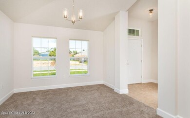 2020 Front Dining
