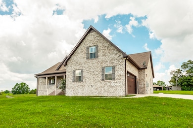 1629 Rock Bridge Rd, Bethpage, TN 37022 - photo 2