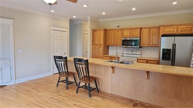 2010 Prairie Grass Dr, Raymore, MO 64083 - photo 6