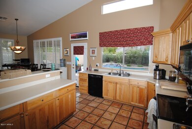 5362 W Mercury Place, Chandler, AZ 85226 - photo 3