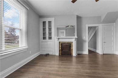 229 Murdock St, Canonsburg, PA 15317 - photo 4