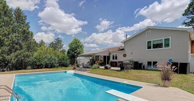 892 Jamesport Dr, Toms River, NJ 08753 - photo 2