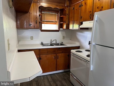 2259 Papermill Rd unit 4, Winchester, VA 22601 - photo 6