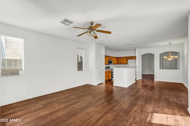 3661 E Stampede Dr-25