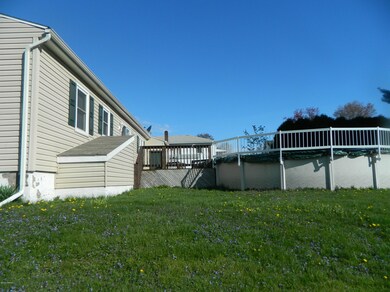 310 2nd Ave, Lock Haven, PA 17745 - photo 3