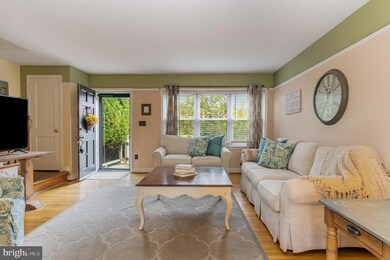 970 Radcliffe Rd, Towson, MD 21204 - photo 7