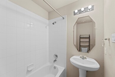 Downstairs Full Bath not Primary En Suite