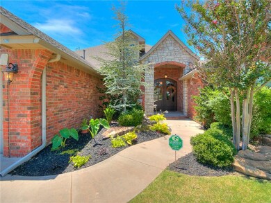 1305 Denver Cir, Moore, OK 73160 - photo 3