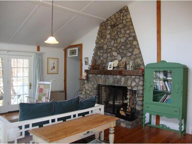 282 Bunker Rd, New London, NH 03257 - photo 2