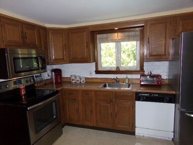 35 Mount Ave, Worcester, MA 01606 - photo 5