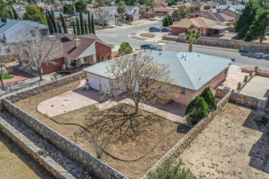 13981 Veny Webb St, Horizon City, TX 79928 - photo 6