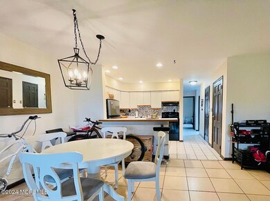 Dining Room/Kitchen