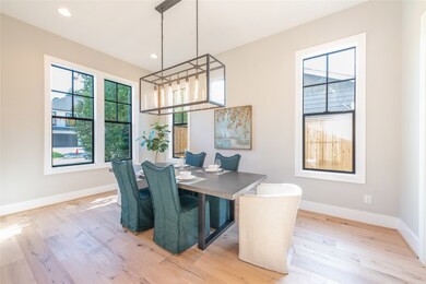 1216 Chantilly Ln, Houston, TX 77018 - photo 6