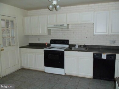 1439 Charlestown Dr, Edgewood, MD 21040 - photo 4