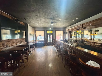 2112 Fleet St, Baltimore, MD 21231 - photo 3