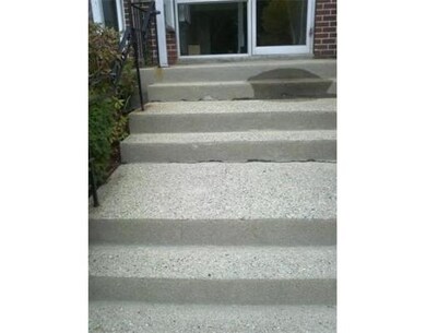 145 Warren St unit 9, Watertown, MA 02472 - photo 6