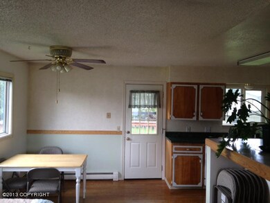 Alttona Dining Kitchen