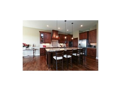 Large Island for Awesome Prep Space!