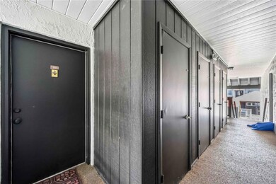 3227 Beneva Rd unit 201B, Sarasota, FL 34232 - photo 4