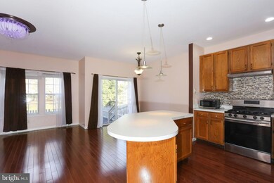 37 Tasley Ct, Trenton, NJ 08691 - photo 7