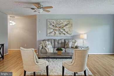 12103 Greenway Ct unit 102, Fairfax, VA 22033 - photo 6