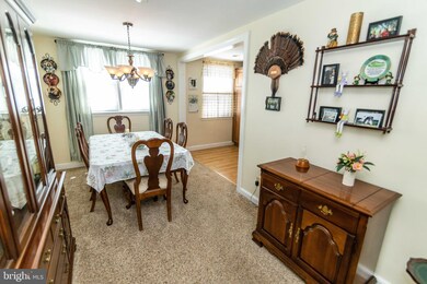 1051 Tremont Dr, Glenolden, PA 19036 - photo 6