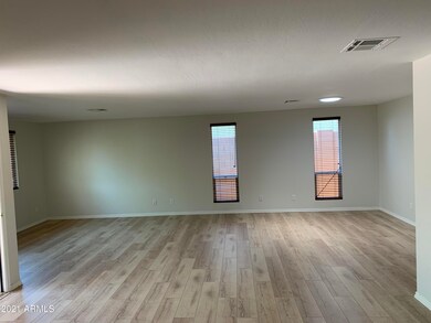 2014 N Arrowhead Dr, Chandler, AZ 85224 - photo 3