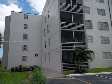14165 SW 87th St unit D103, Miami, FL 33183 - photo 2