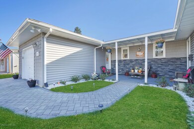 11 Georgetown Dr, Toms River, NJ 08757 - photo 4