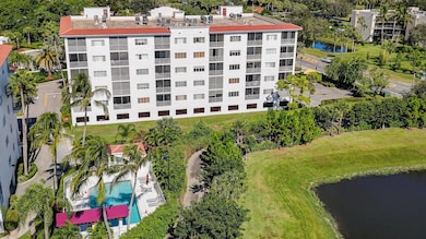 22715 Camino Del Mar unit 61, Boca Raton, FL 33433 - photo 2