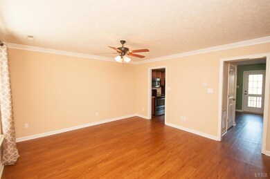 146 Old Tavern Cir, Lynchburg, VA 24501 - photo 3