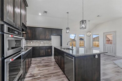 900 Sam St, Springtown, TX 76082 - photo 3